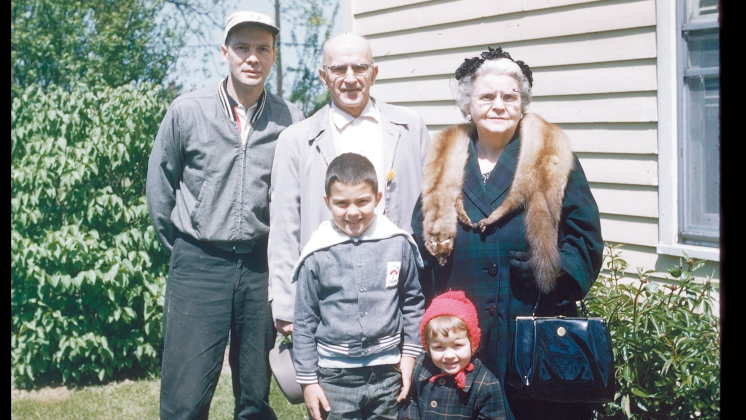 Steve with his maternal grandparents (the surveyor), father and sister.