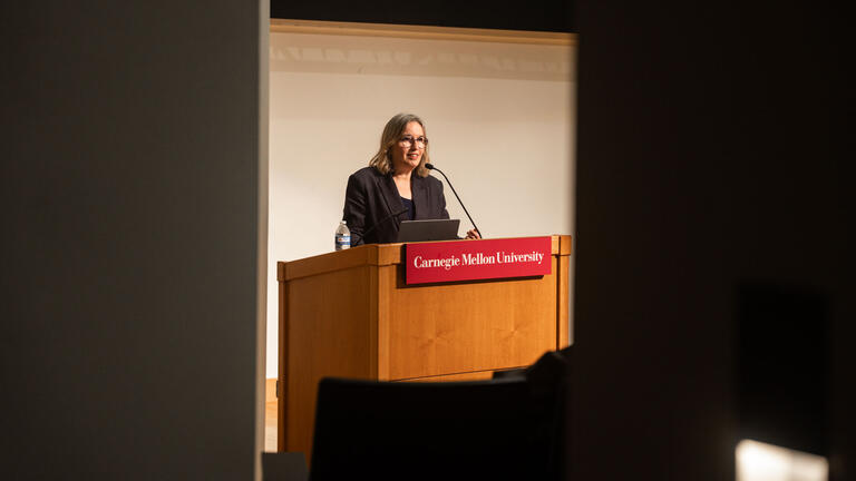 Public lecture given by Nathalie de Vries, co-founder of MVRDV on Thursday, November 14, 2024 to an enthusiastic crowd. Photo: Abraham Aldaraca of Lenz Fotos.